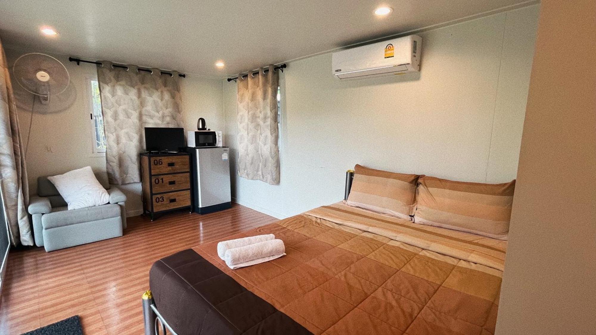 Moon Village Khaoyai โป่งตาลอง
